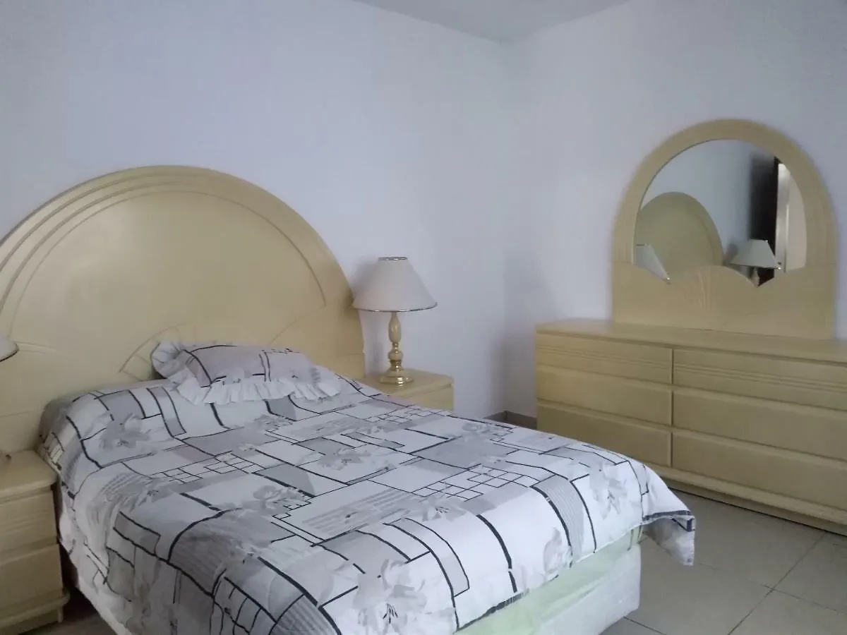 Homestay La Corona Hotel Guadalajara Mexico